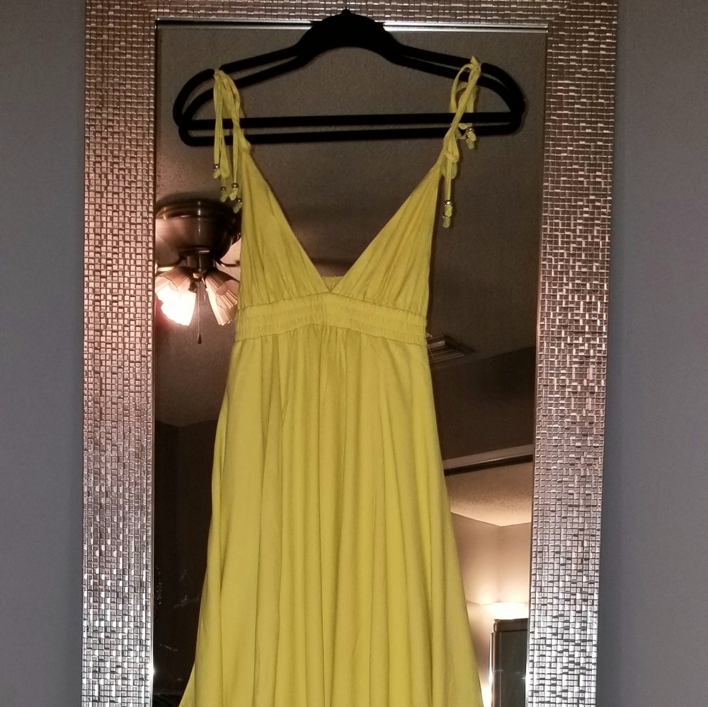 * Beautiful layered Sun dress*